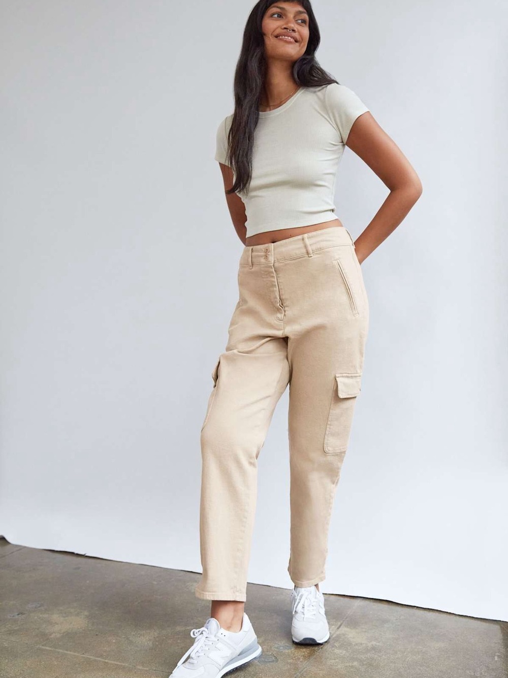 Wilfred Beige/Grey Straight-Leg Modern Cargo Pants 8